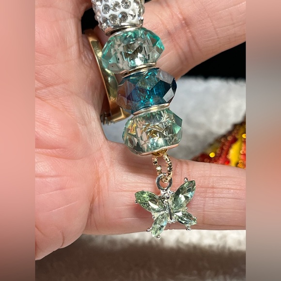 🦋Pandora like charms with green crystals and butterfly accent purse bling - Picture 4 of 11